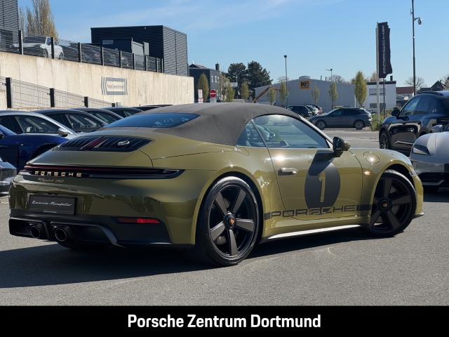 Porsche 992 911 Spirit 70 Surround-View InnoDrive BOSE