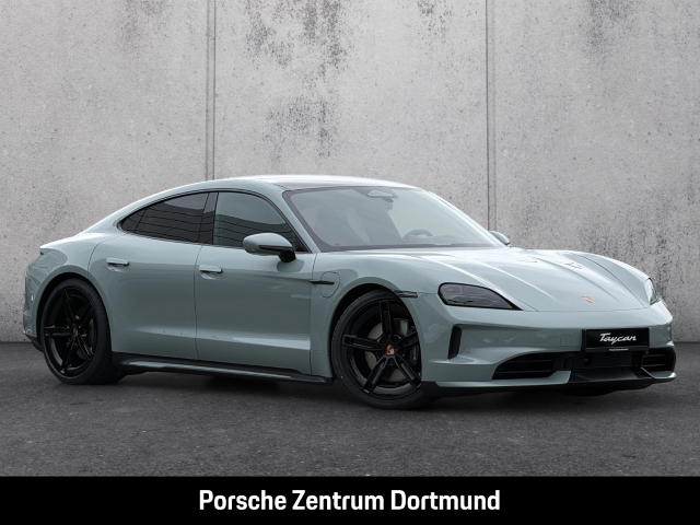Porsche Taycan Black Edition