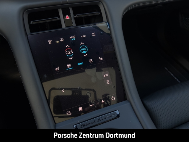 Porsche Taycan Black Edition