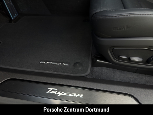Porsche Taycan Black Edition