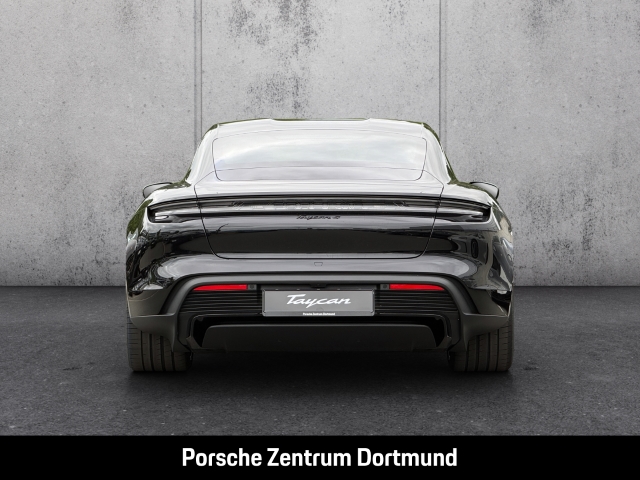 Porsche Taycan 4 Black Edition