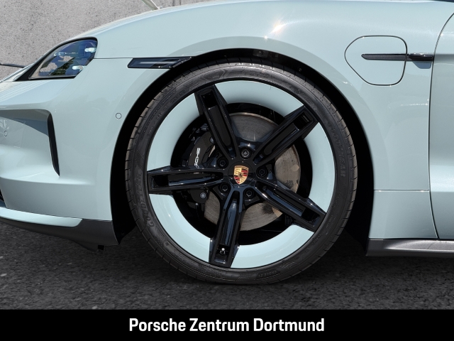 Porsche Taycan 4S Sport Turismo Black Edition