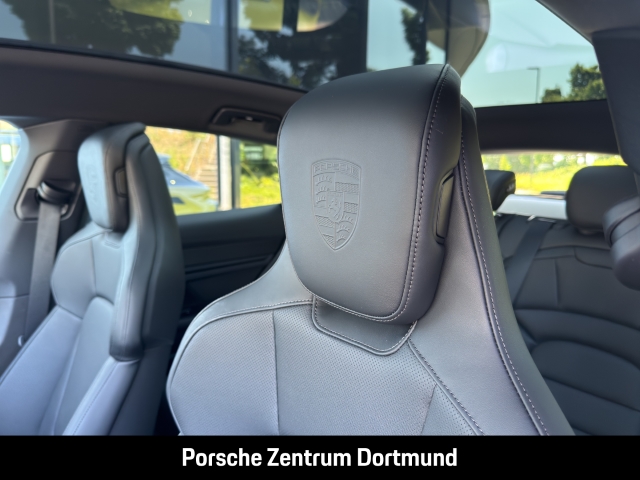 Porsche Taycan 4S Sport Turismo Black Edition
