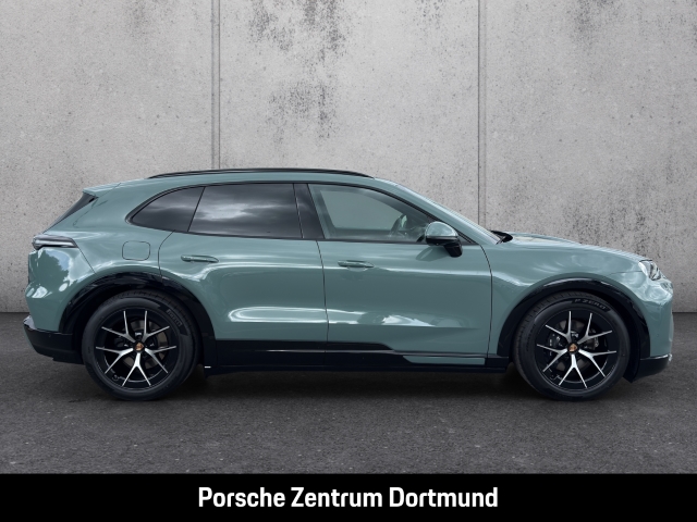 Porsche Cayenne Electric