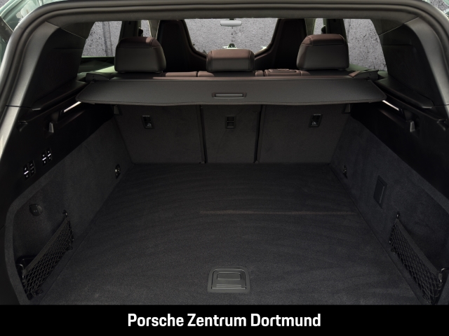 Porsche Cayenne Electric