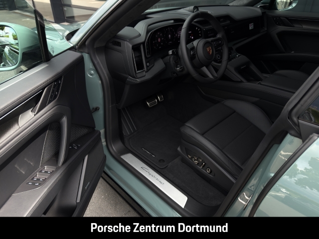 Porsche Cayenne Electric