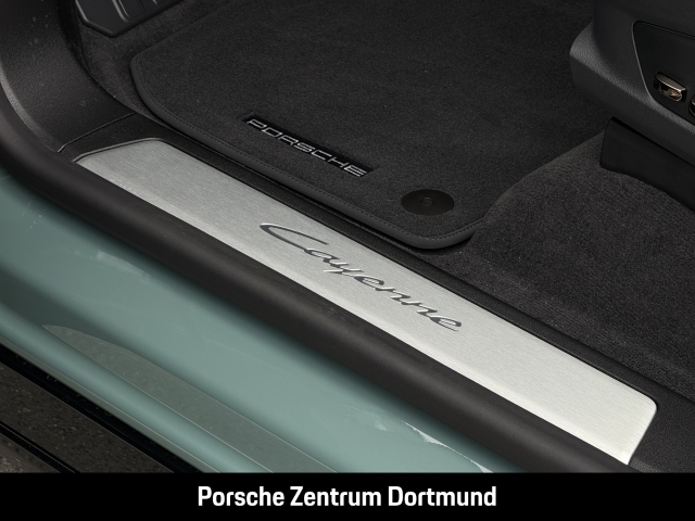 Porsche Cayenne Electric