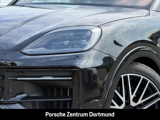 Porsche Cayenne E-Hybrid Coupe Black Edition