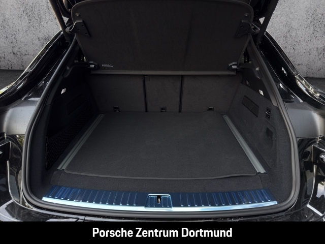 Porsche Cayenne E-Hybrid Coupe Black Edition
