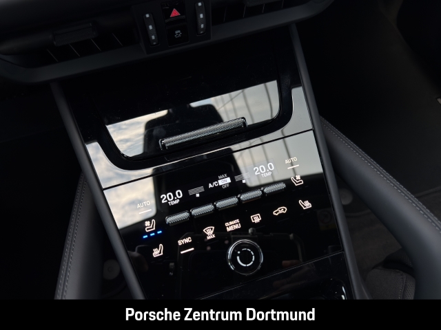 Porsche Cayenne E-Hybrid Coupe Black Edition