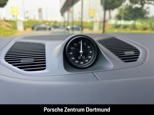 Porsche Cayenne E-Hybrid Coupe Black Edition