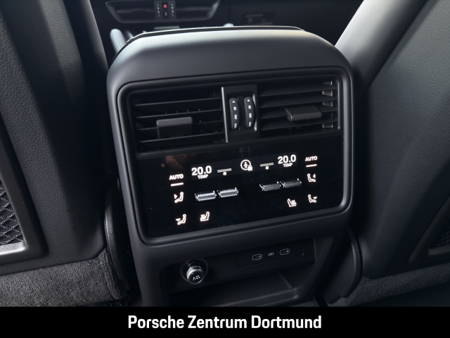 Porsche Cayenne E-Hybrid Coupe Black Edition