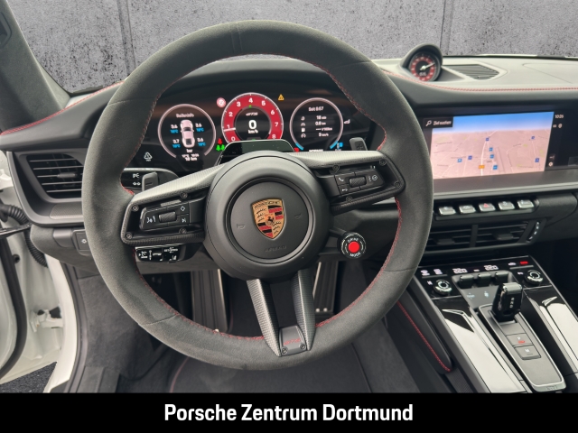 Porsche 992 -2 (911) Carrera 4 GTS