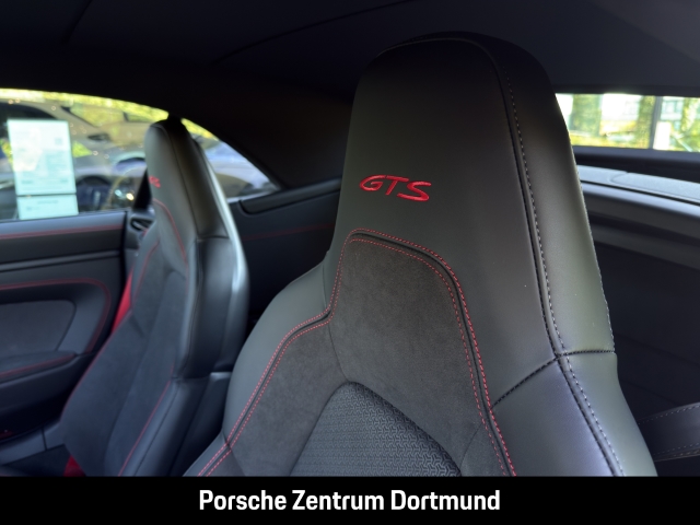 Porsche 992 -2 (911) Carrera GTS Cabriolet