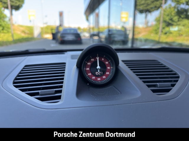 Porsche 992 -2 (911) Carrera GTS Cabriolet