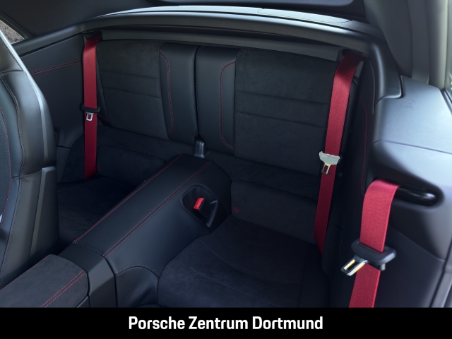Porsche 992 -2 (911) Carrera GTS Cabriolet