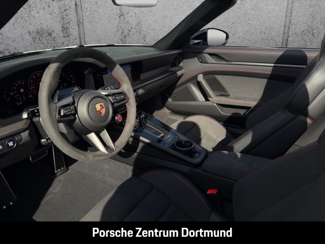 Porsche 992 -2 (911) Carrera GTS Cabriolet