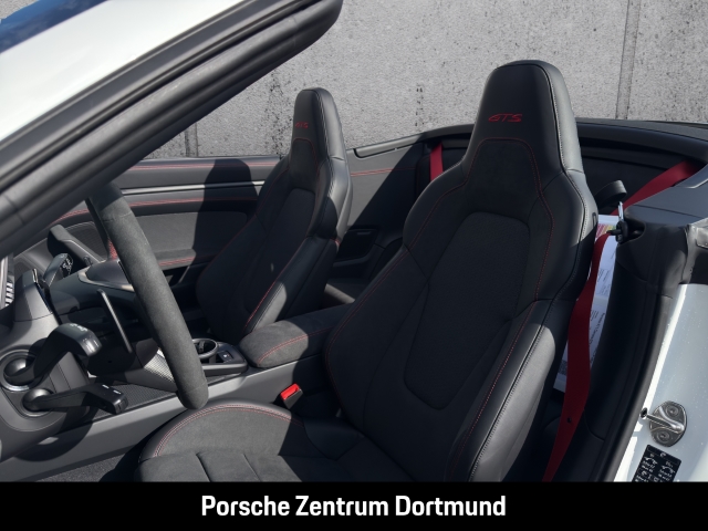 Porsche 992 -2 (911) Carrera GTS Cabriolet