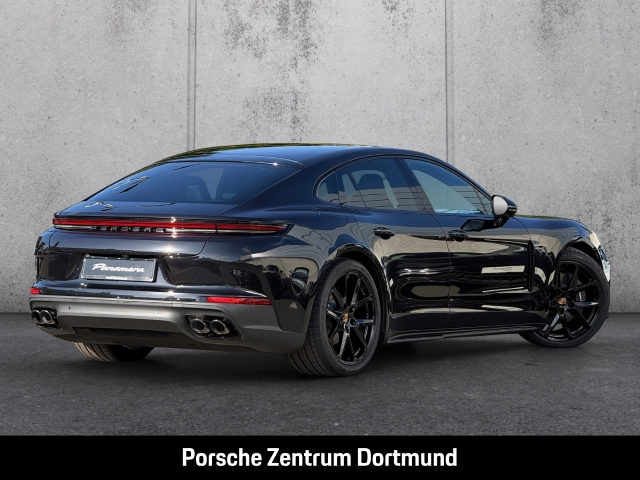 Porsche Panamera 4