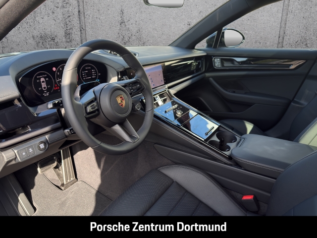 Porsche Panamera 4