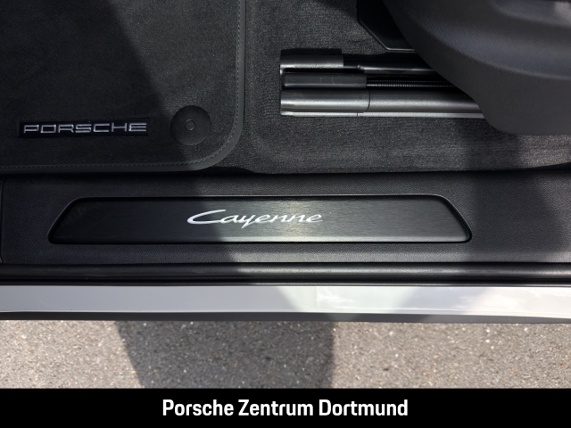 Porsche Cayenne E-Hybrid Coupe Black Edition