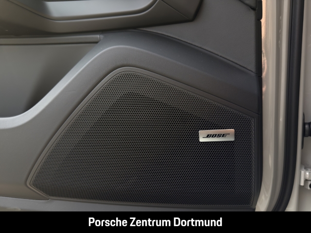 Porsche Cayenne E-Hybrid Coupe Black Edition