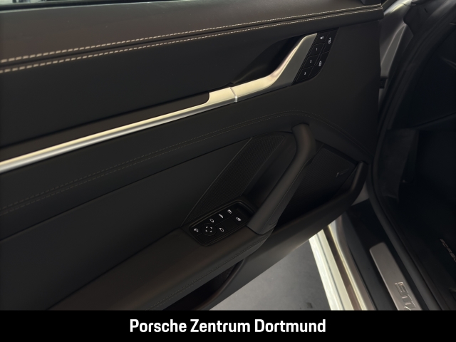 Porsche 992 -2 (911) Carrera Cabriolet
