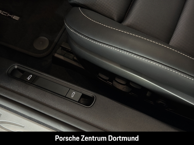 Porsche 992 -2 (911) Carrera Cabriolet