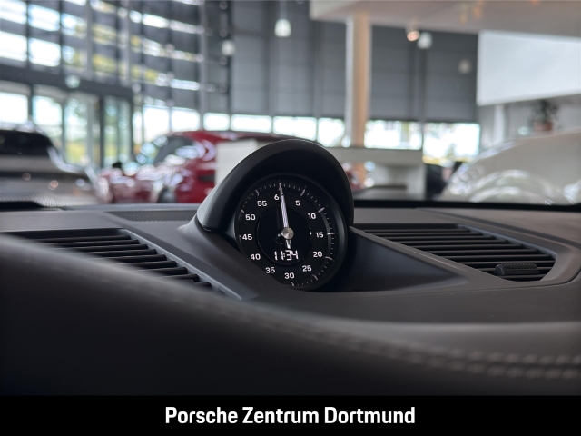 Porsche 992 -2 (911) Carrera Cabriolet
