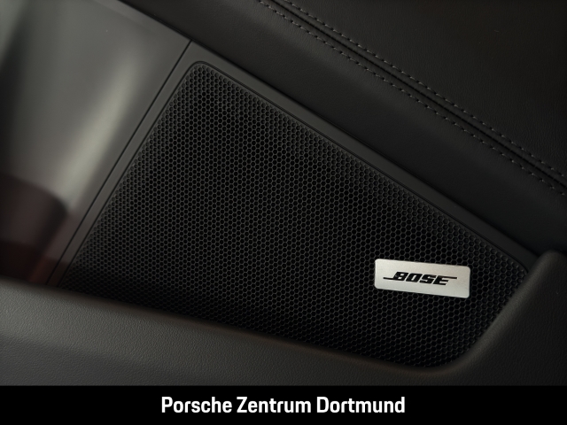 Porsche 992 -2 (911) Carrera Cabriolet