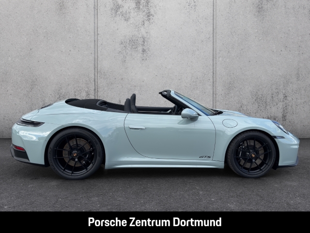 Porsche 992 -2 (911) Carrera GTS Cabriolet