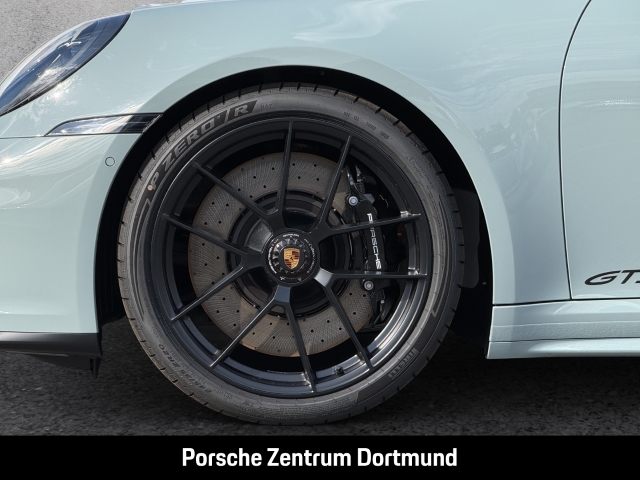 Porsche 992 -2 (911) Carrera GTS Cabriolet