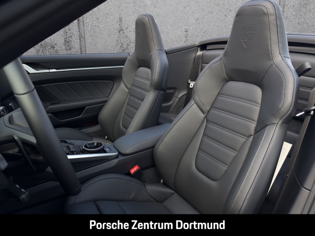 Porsche 992 -2 (911) Carrera GTS Cabriolet
