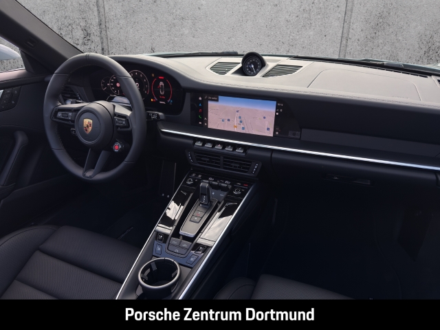 Porsche 992 -2 (911) Carrera GTS Cabriolet