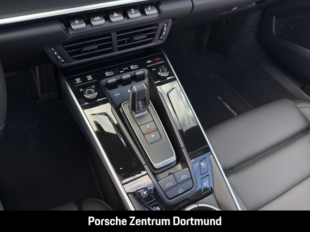 Porsche 992 -2 (911) Carrera GTS Cabriolet