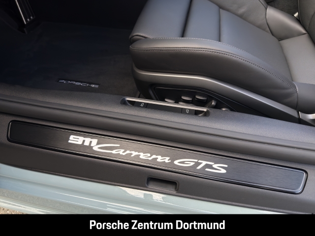 Porsche 992 -2 (911) Carrera GTS Cabriolet