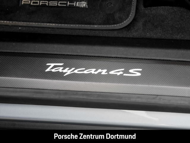 Porsche Taycan 4S BOSE Luftfederung BOSE InnoDrive LED
