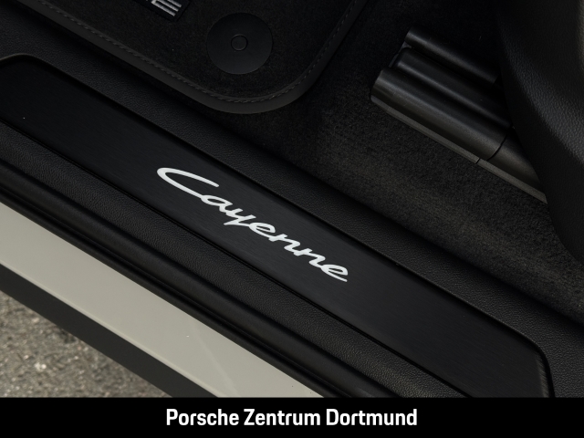 Porsche Cayenne Coupe Black Edition