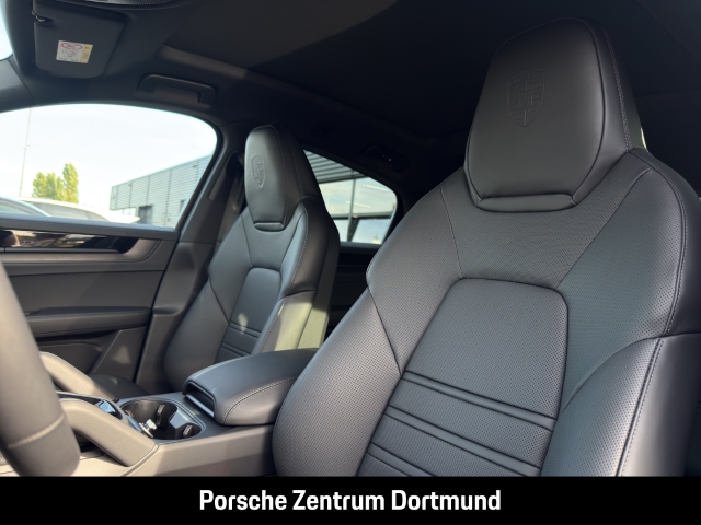 Porsche Cayenne Coupe Black Edition