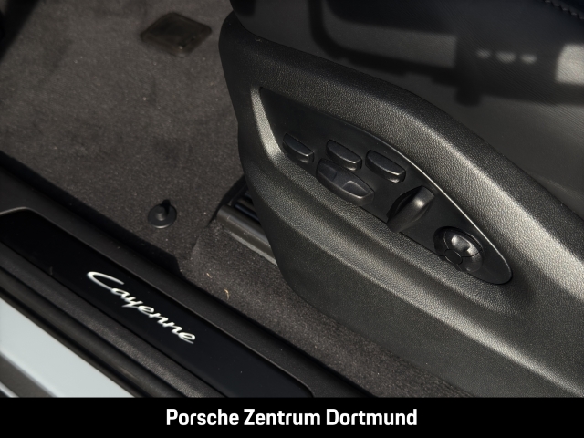 Porsche Cayenne Coupe Black Edition