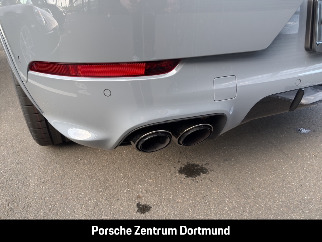 Porsche Cayenne Coupe Black Edition