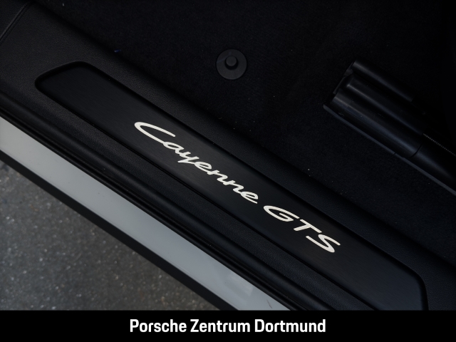 Porsche Cayenne GTS