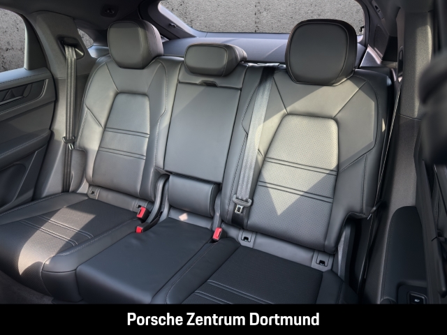 Porsche Cayenne E-Hybrid Coupe Black Edition