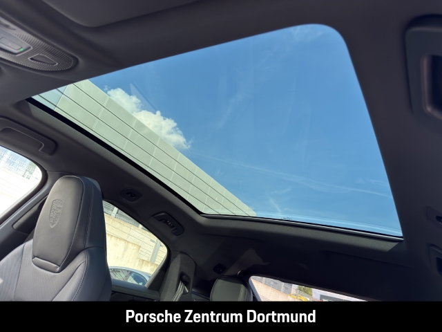 Porsche Cayenne E-Hybrid Coupe Black Edition