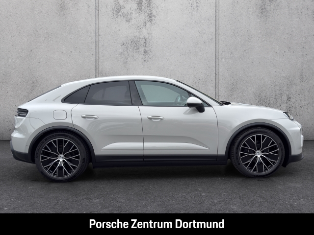 Porsche Macan 4