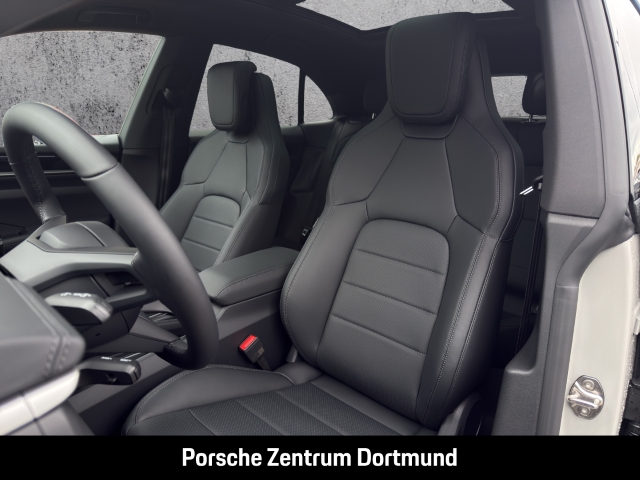 Porsche Macan 4