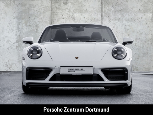 Porsche 992 911 Carrera 4 GTS Cabriolet Surround-View