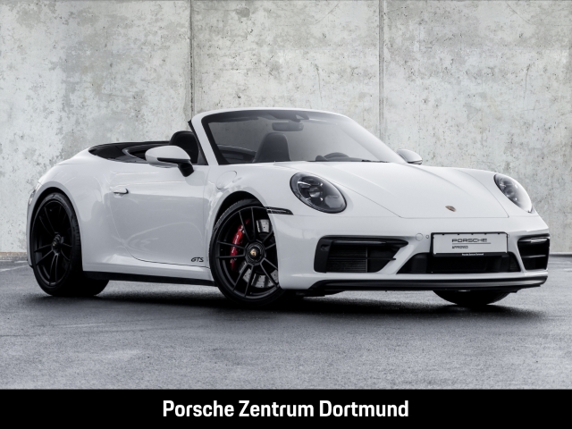 Porsche 992 911 Carrera 4 GTS Cabriolet Surround-View