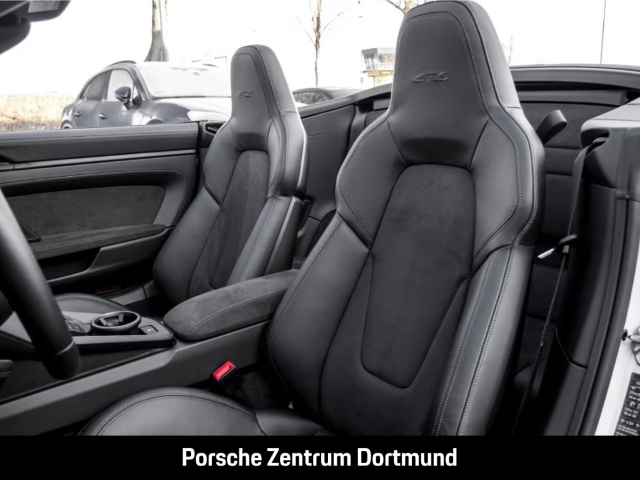 Porsche 992 911 Carrera 4 GTS Cabriolet BOSE LED-Matrix
