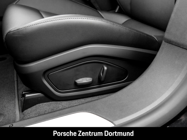 Porsche Taycan Sport Turismo LED-Matrix Abstandstempomat